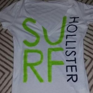 Hollister shirt.✨